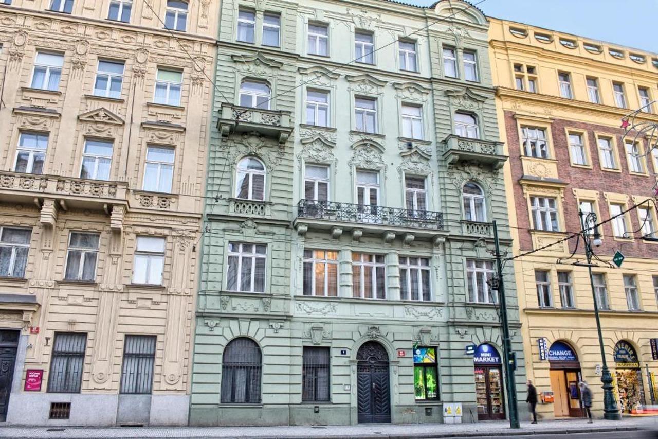 Krizovnicka Apartment Prag Eksteriør billede